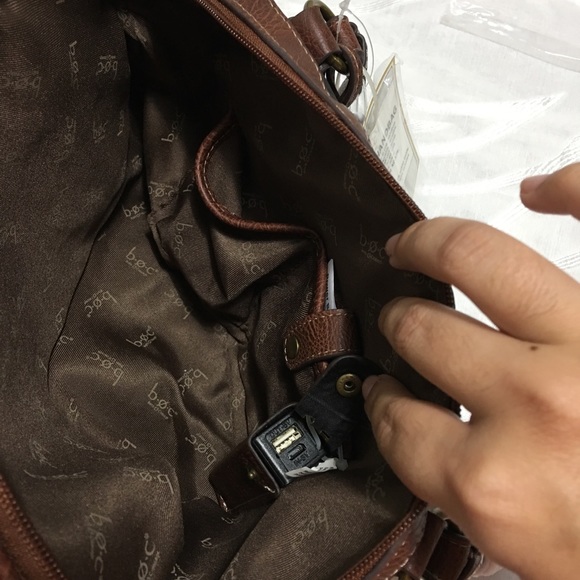 Born o concept bag with traveled charger for cells - Picture 5 of 8